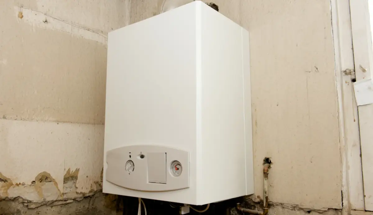 How to Tell If Your Boiler Needs Replacing: 7 Warning Signs